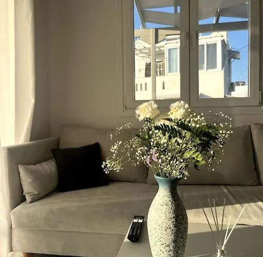 Minimal Blue With Sunset View In Дом отдыха Парос