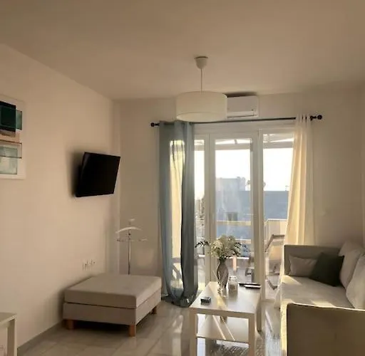 Minimal Blue With Sunset View In بيت للعطل