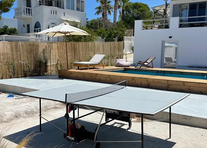 Minimal Blue With Sunset View In Σπίτι διακοπών *