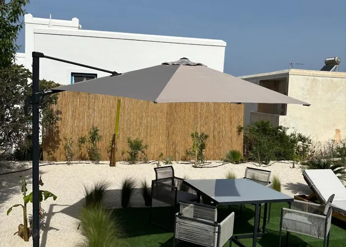 Minimal Blue With Sunset View In بيت للعطل باروس